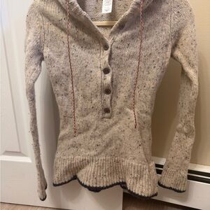 Patagonia Cream Button-Up Women's Sweater